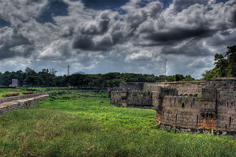 vellore-fort-b.jpg